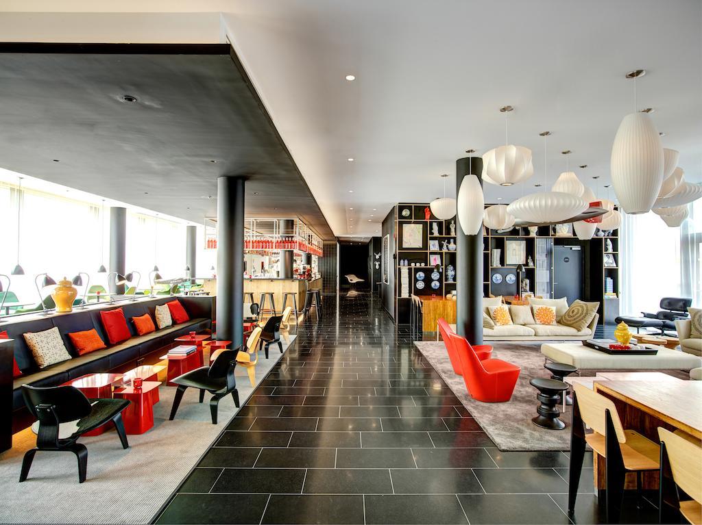 Hotel Roissy citizenM Paris Charles de Gaulle Airport